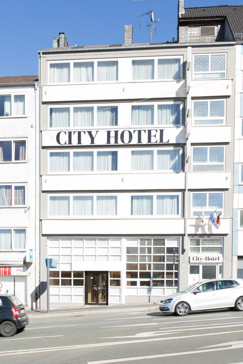 City Hotel וופרטל מראה חיצוני תמונה